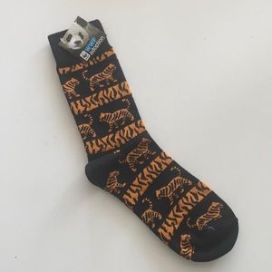 WWF tiger socks *bundle 3 for $15, 5 for $20!*